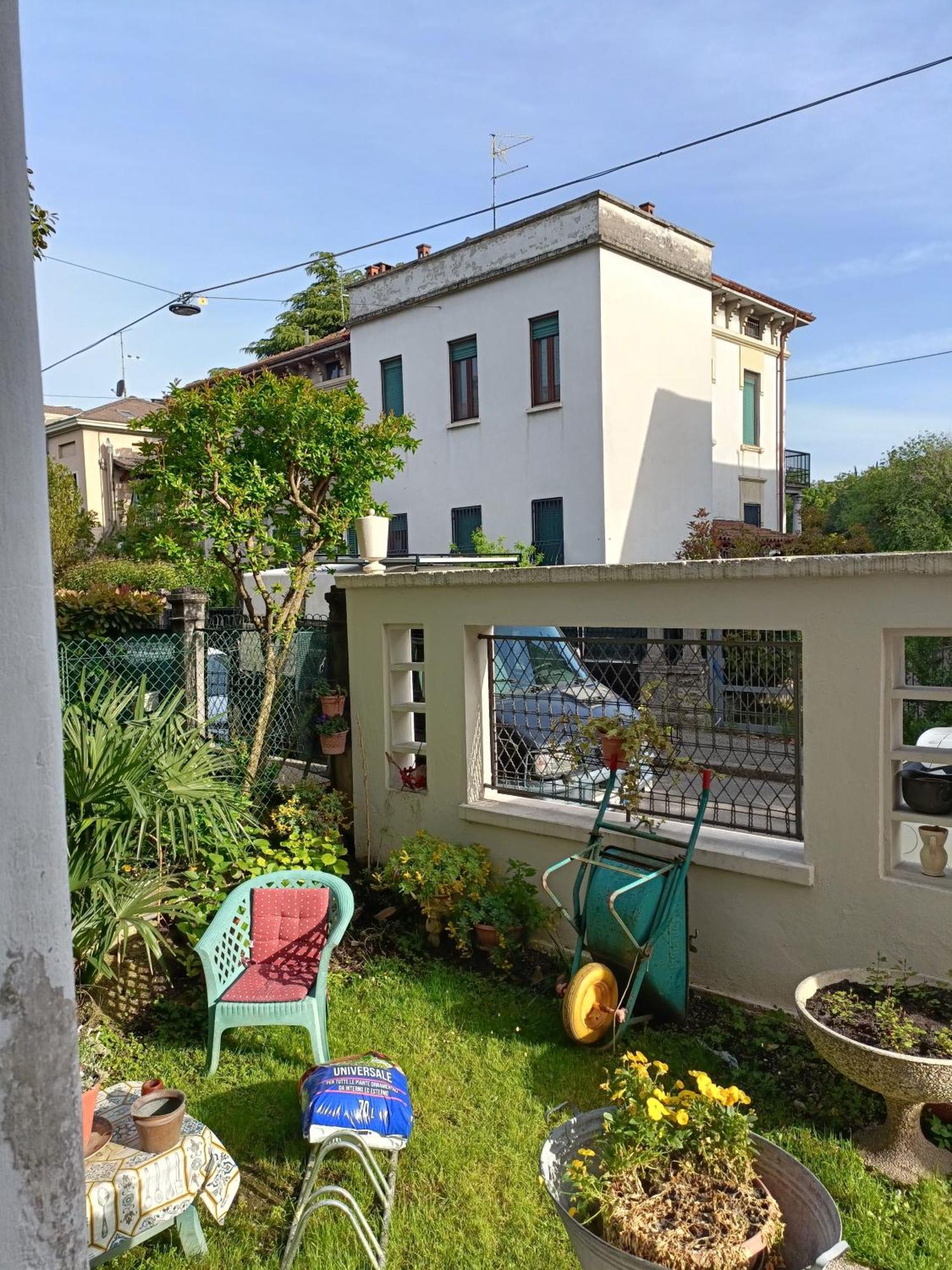 Chez Mavipagi B&B Верона Екстер'єр фото